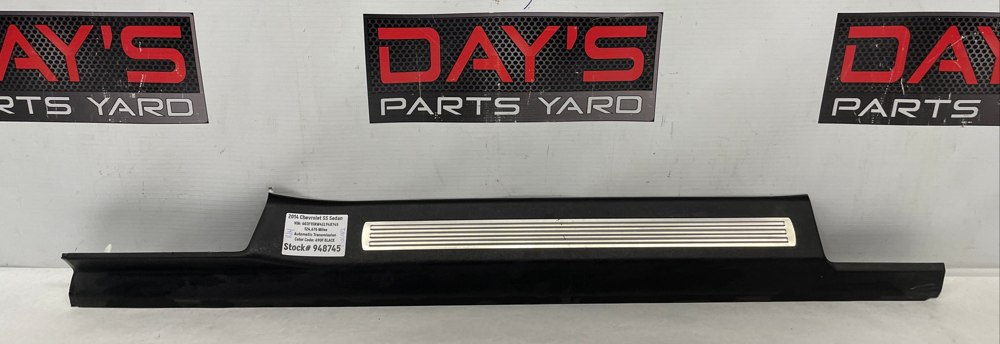 2014 Chevy SS Sedan RH Passenger Front Door Scuff Sill Plate Panel Trim OEM - Day's Parts Yard