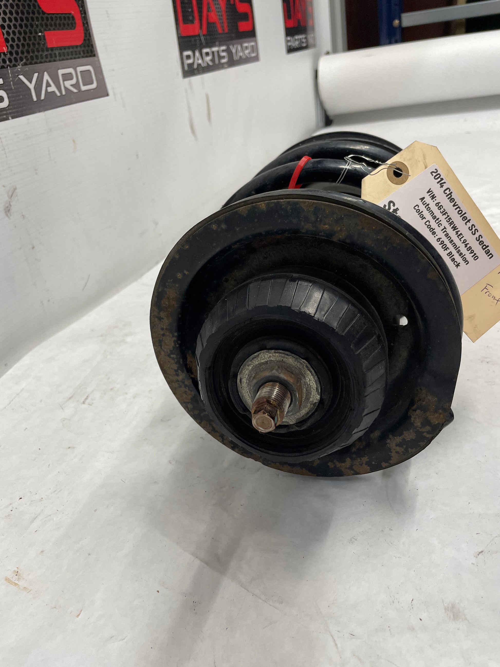 2014 Chevy SS Sedan RH Passenger Front Suspension Strut Assembly OEM - Day's Parts Yard