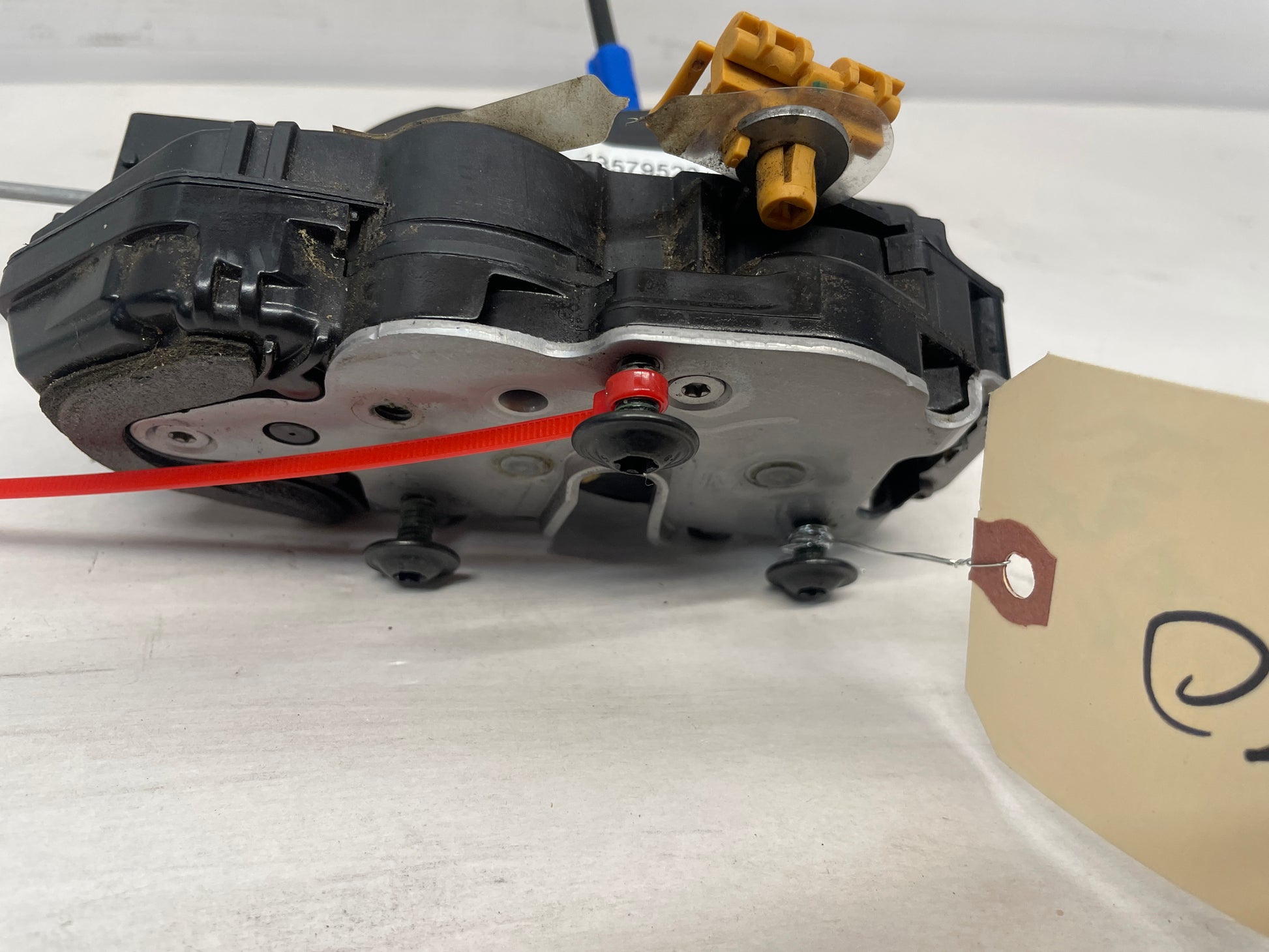 2015 Chevy SS Sedan RH Passenger Front Door Lock Actuator Latch OEM - Day's Parts Yard