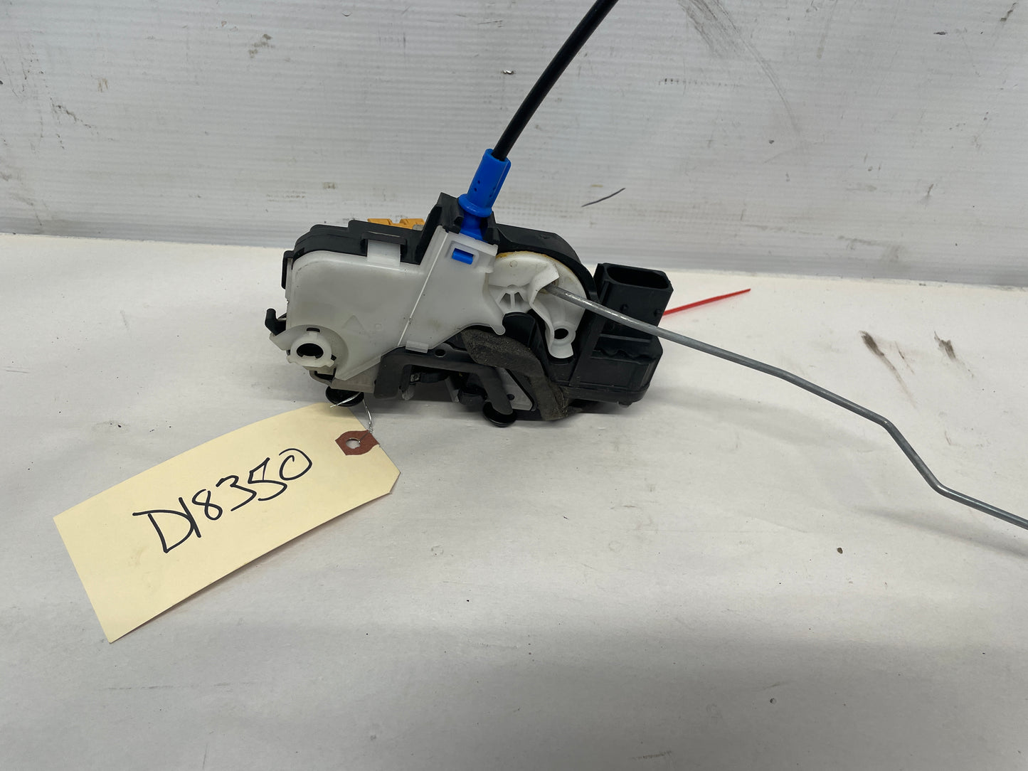 2015 Chevy SS Sedan RH Passenger Front Door Lock Actuator Latch OEM - Day's Parts Yard