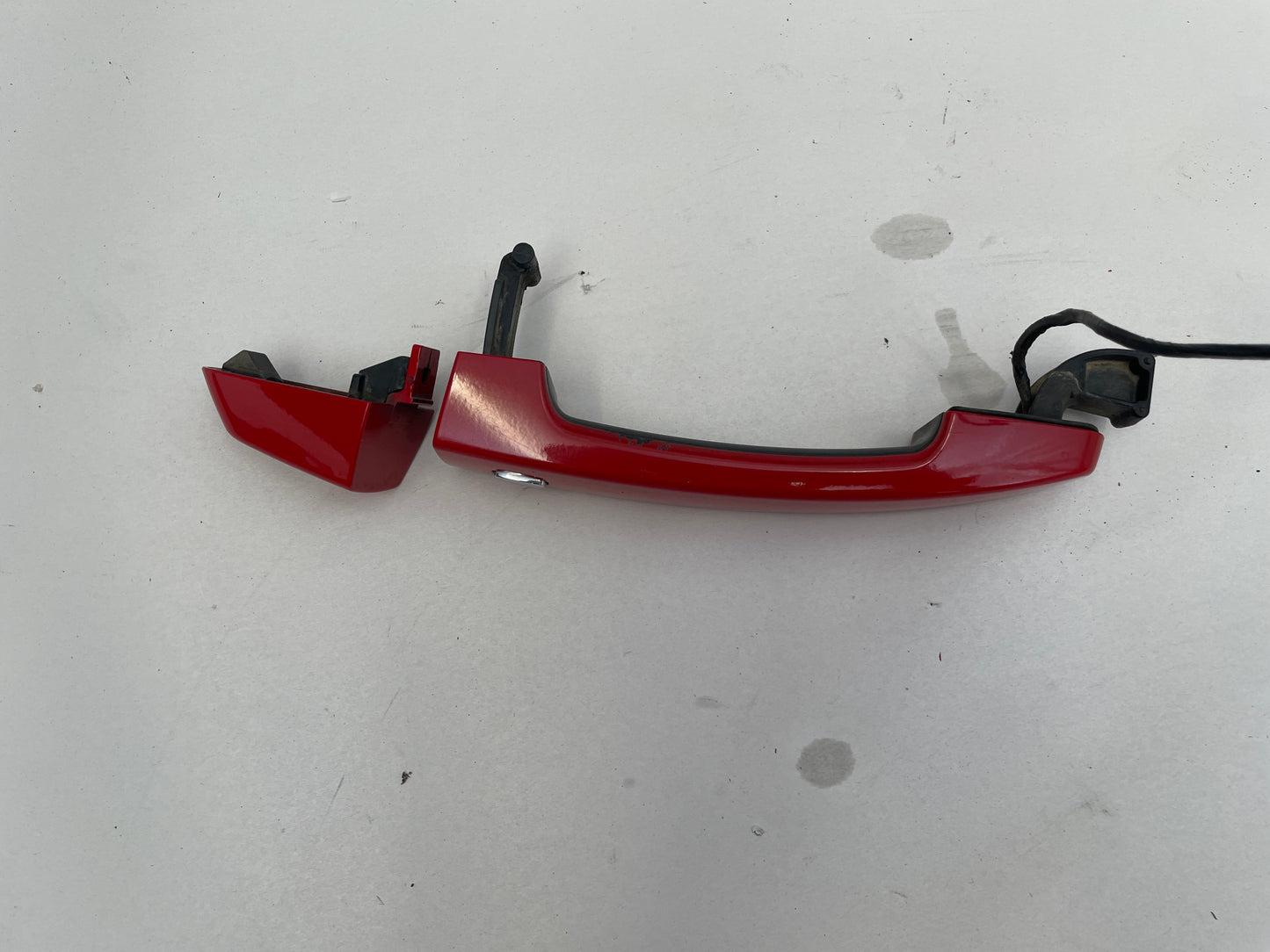 2020 Chevy Camaro SS RH Passenger Exterior Door Handle OEM - Day's Parts Yard