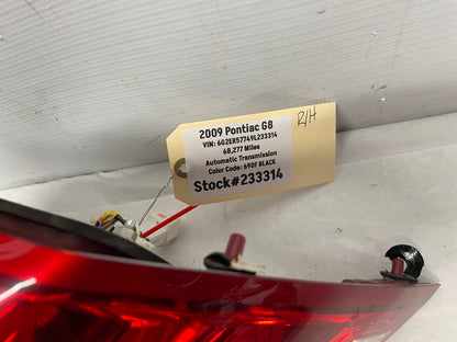 2009 Pontiac G8 RH Passenger Tail Light Taillight Lamp OEM - Day's Parts Yard