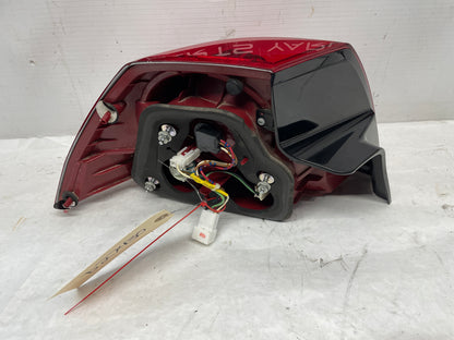 2009 Pontiac G8 RH Passenger Tail Light Taillight Lamp OEM - Day's Parts Yard