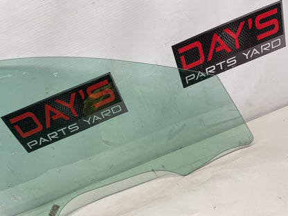 2015 Chevy SS Sedan RH Passenger Front Door Window Glass OEM - Day's Parts Yard