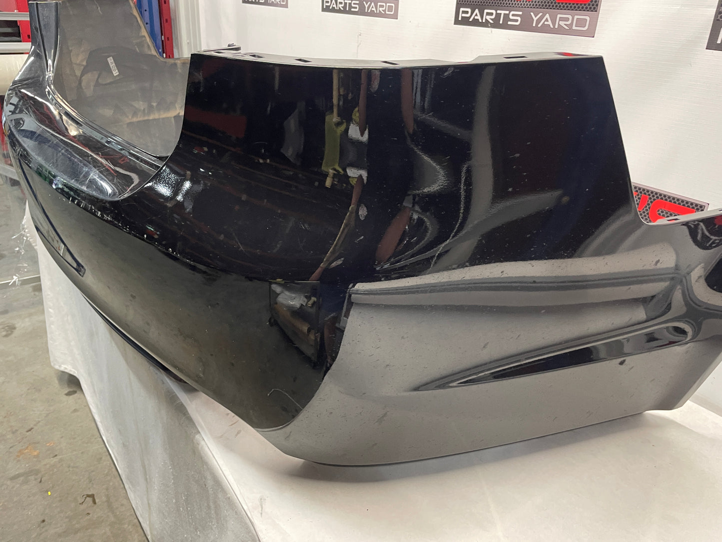 2009 Pontiac G8 GT Rear Bumper Cover OEM
