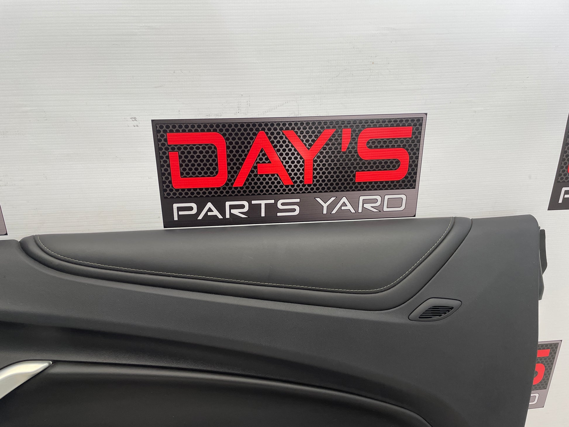2020 Chevy Camaro SS RH Passenger Interior Door Panel OEM - Day's Parts Yard