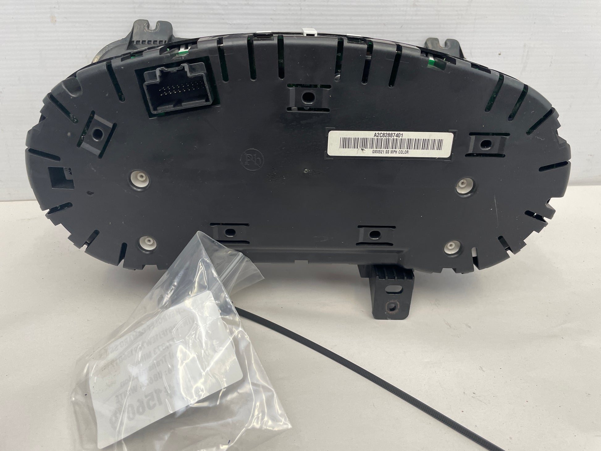 2015 Chevy Camaro SS Gauge Cluster Speedometer OEM - Day's Parts Yard