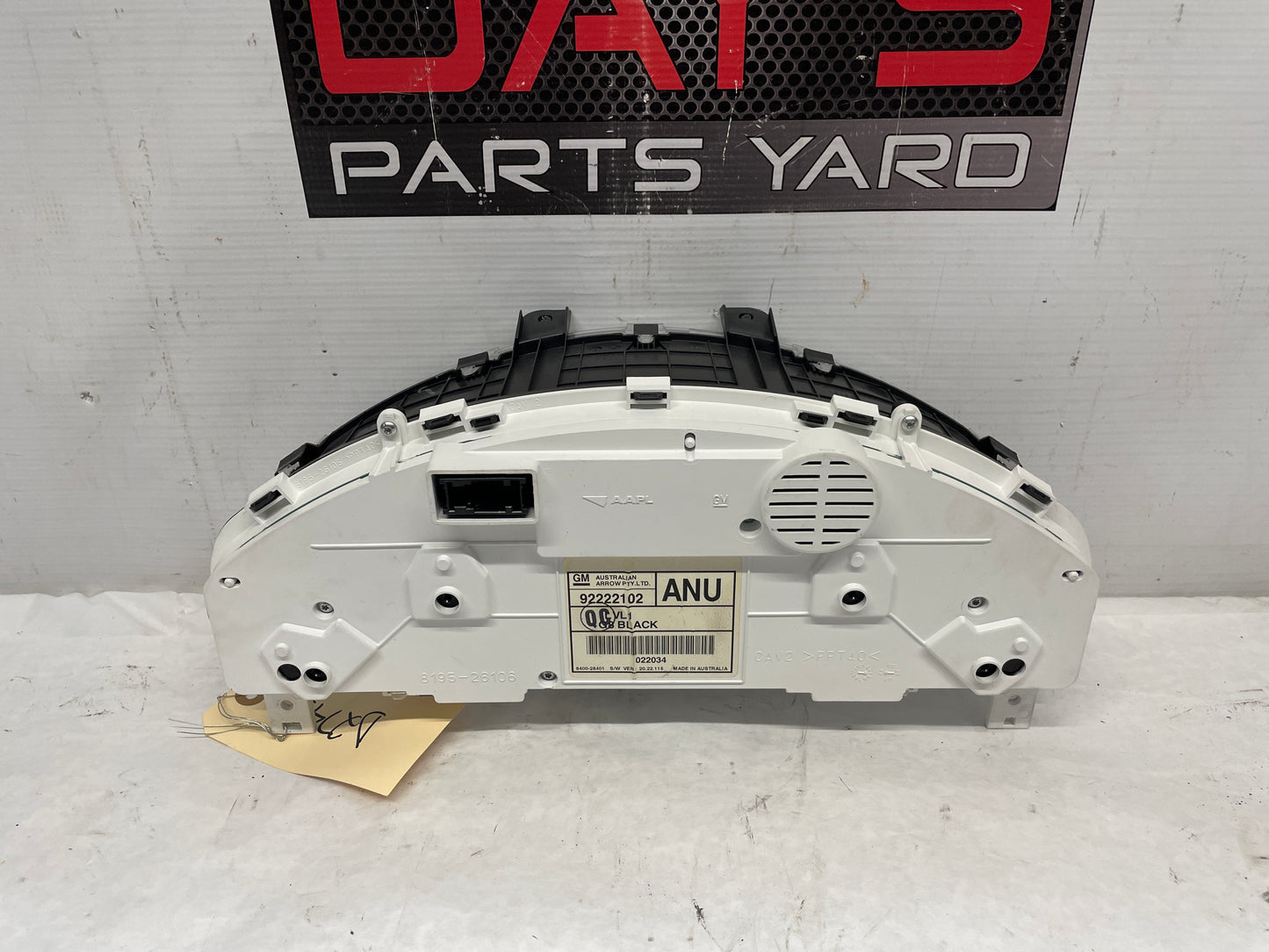 2009 Pontiac G8 Gauge Cluster Speedometer Instrument Cluster OEM - Day's Parts Yard