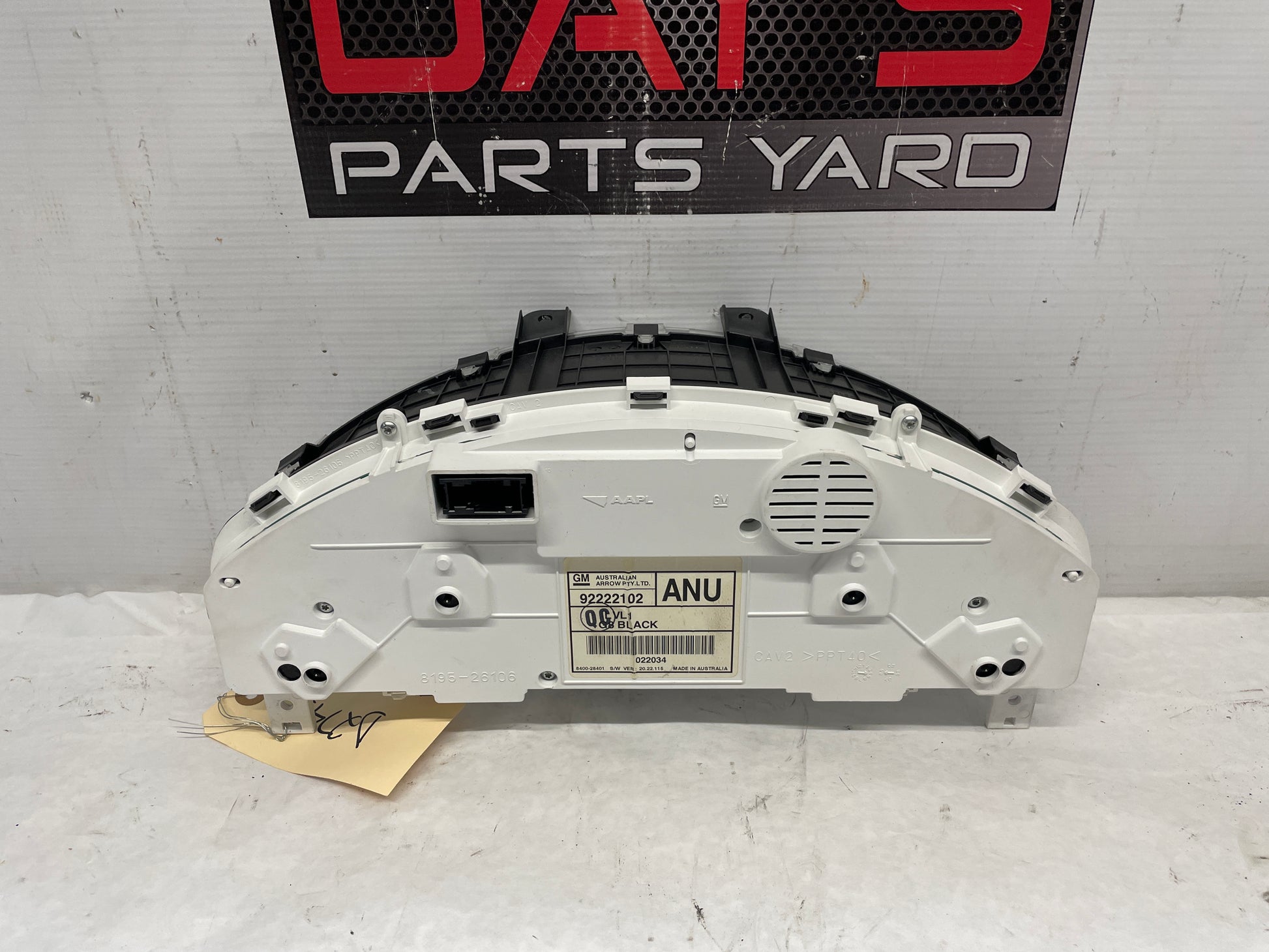 2009 Pontiac G8 Gauge Cluster Speedometer Instrument Cluster OEM - Day's Parts Yard