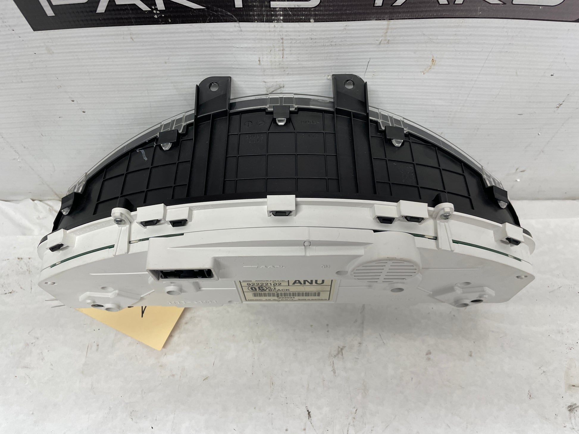 2009 Pontiac G8 Gauge Cluster Speedometer Instrument Cluster OEM - Day's Parts Yard