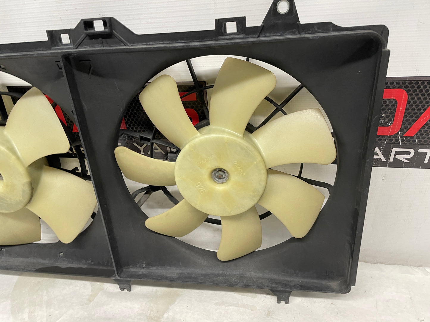 2013 Chevy Camaro ZL1 Dual Electric Radiator Cooling Fans OEM