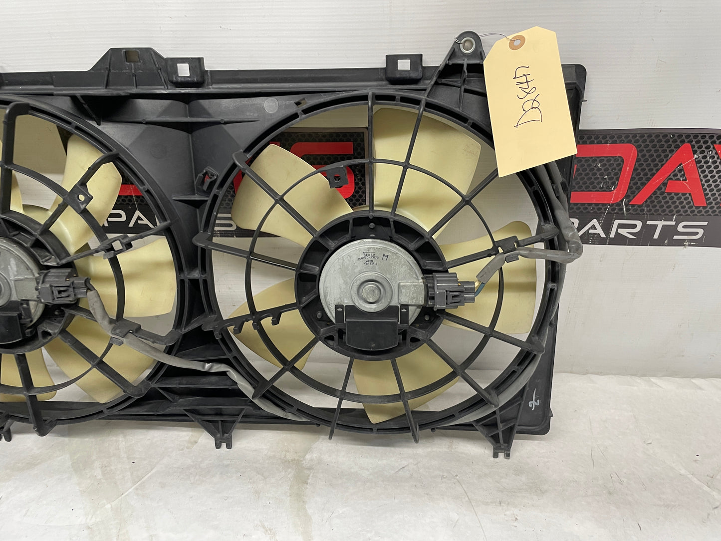 2013 Chevy Camaro ZL1 Dual Electric Radiator Cooling Fans OEM
