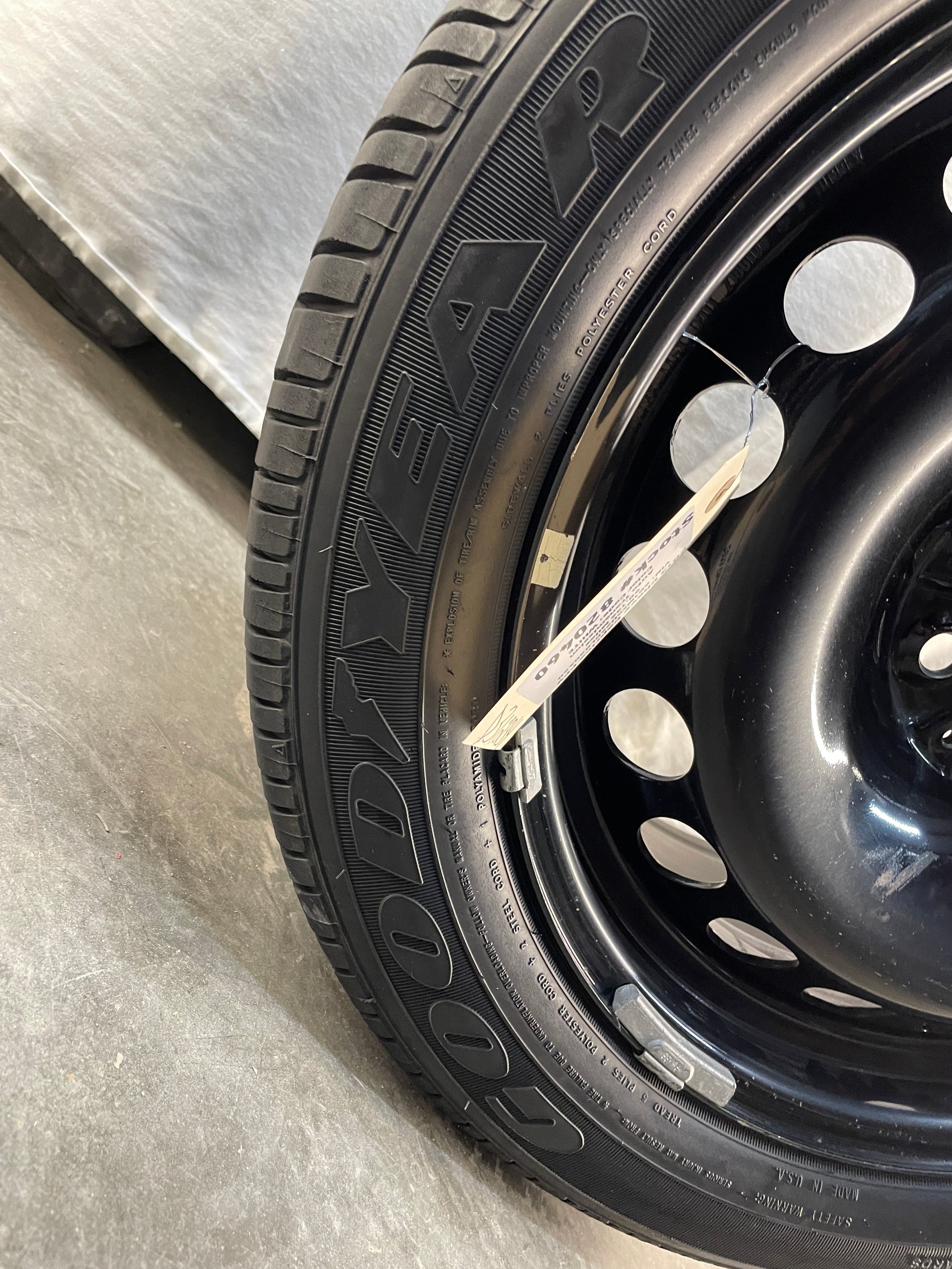 2013 Chevy Caprice PPV Factory 19X8 Spare Tire Good Year P235/50R18 - Day's Parts Yard