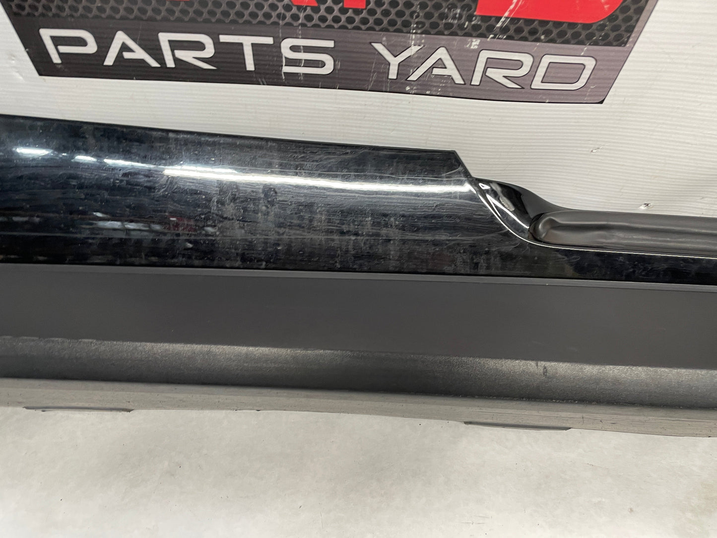 2013 Chevy Camaro ZL1 RH Passenger Rocker Molding Side Skirt Panel OEM