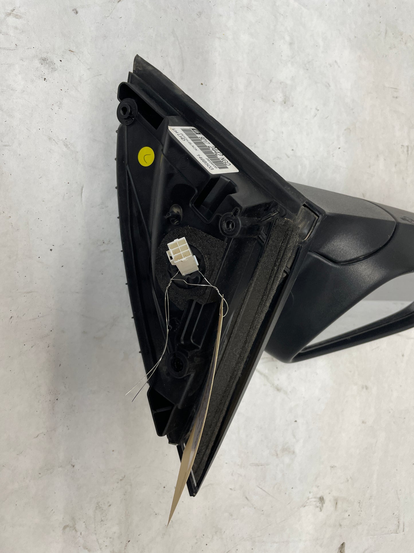 2009 Pontiac G8 LH Driver Exterior Side Door Mirror OEM - Day's Parts Yard