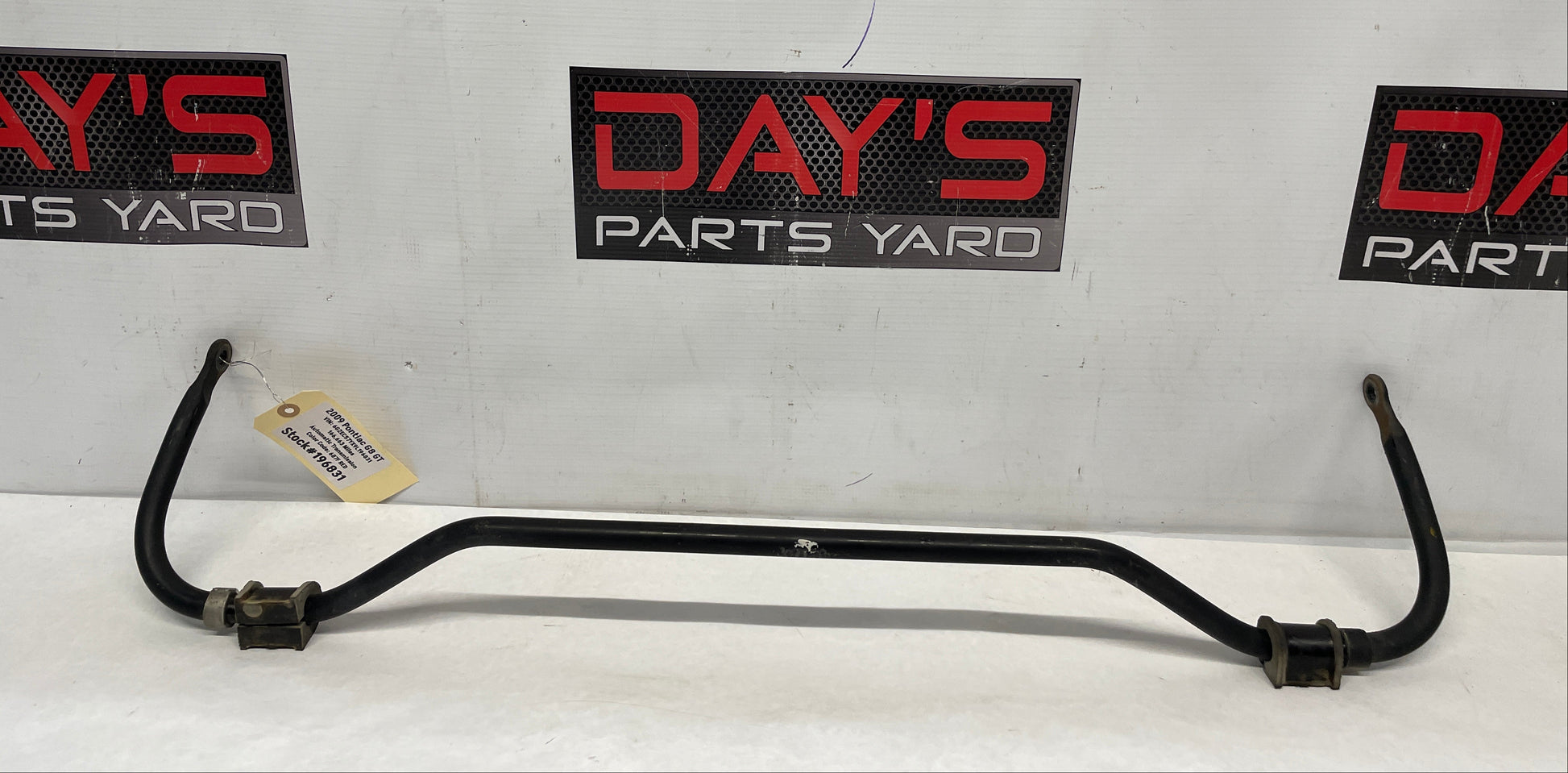2009 Pontiac G8 GT Rear Suspension Stabilizer Sway Bar OEM - Day's Parts Yard