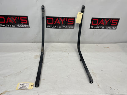 2009 Pontiac G8 GT Fuel Gas Tank Straps OEM