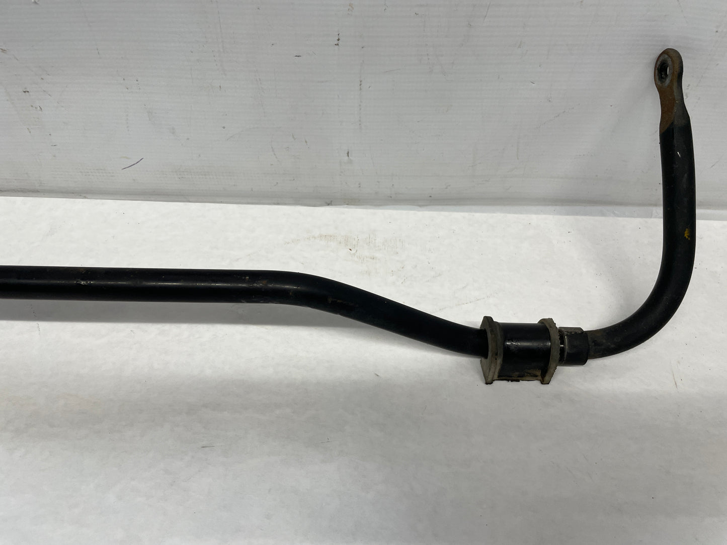 2009 Pontiac G8 GT Rear Suspension Stabilizer Sway Bar OEM - Day's Parts Yard