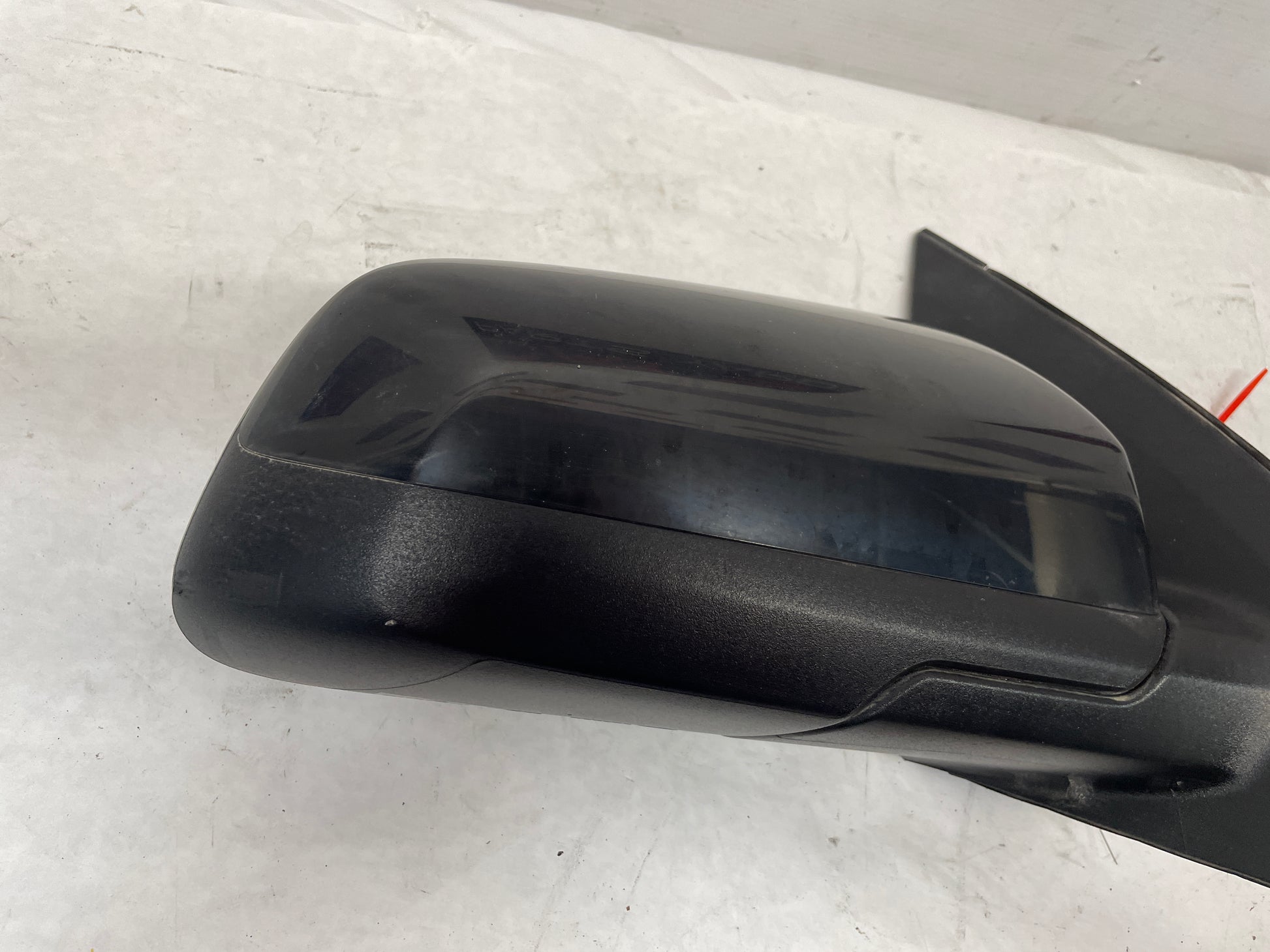 2009 Pontiac G8 RH Passenger Exterior Side Door Mirror OEM - Day's Parts Yard