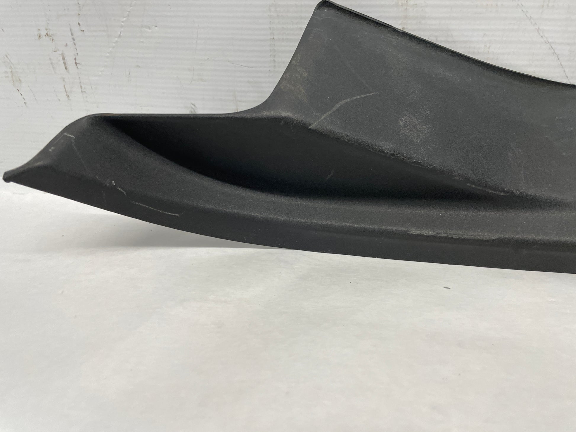 2013 Chevy Caprice PPV RH Passenger Rear Door Scuff Sill Plate Panel Trim Molding OEM - Day's Parts Yard