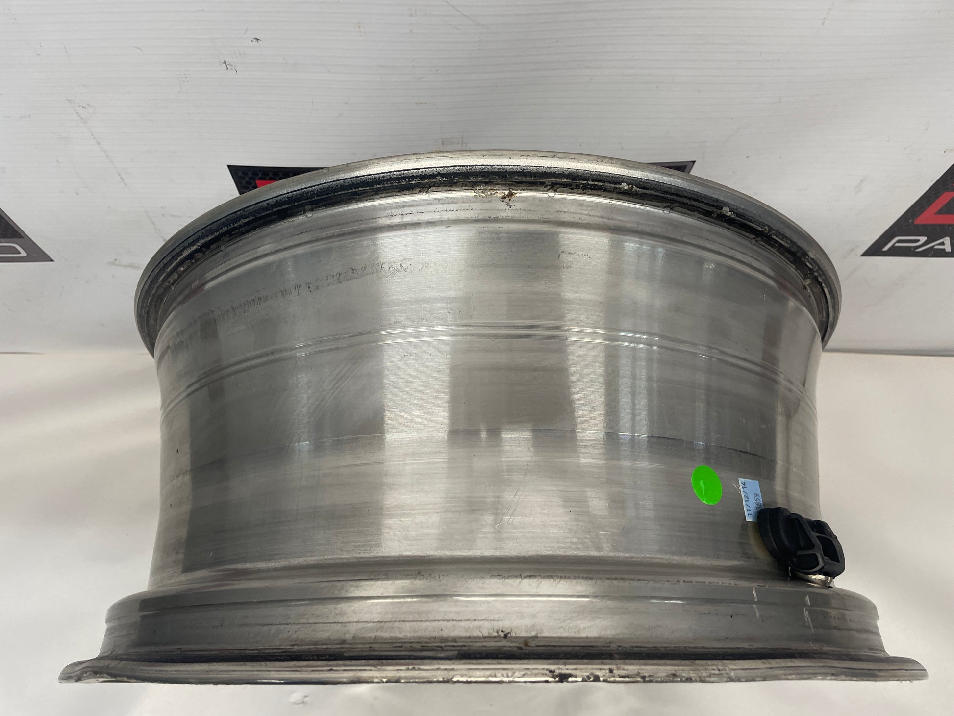 2015 Chevy SS Sedan Factory OEM Front Wheel 19X8.5 - Day's Parts Yard