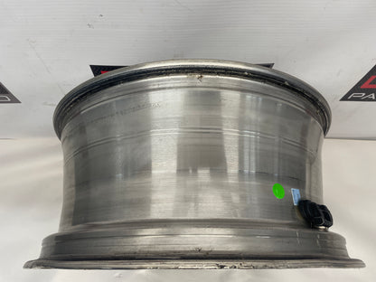 2015 Chevy SS Sedan Factory OEM Front Wheel 19X8.5 - Day's Parts Yard