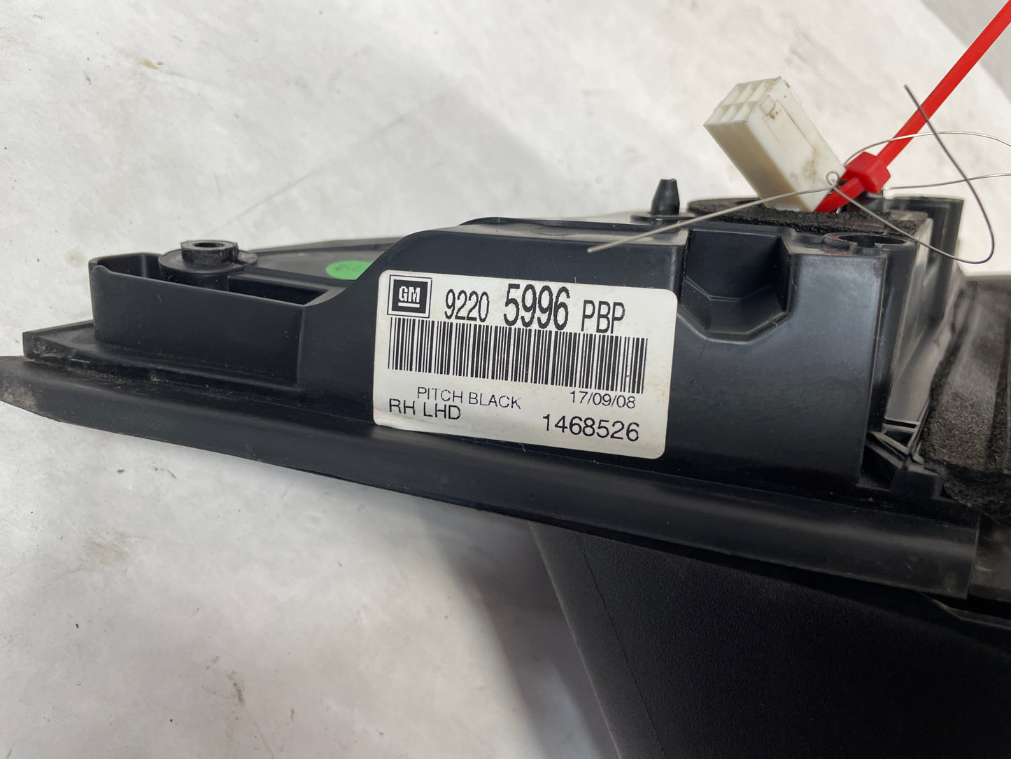 2009 Pontiac G8 RH Passenger Exterior Side Door Mirror OEM - Day's Parts Yard