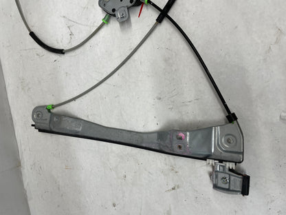 2009 Pontiac G8 RH Passenger Front Window Regulator w/ Motor OEM - Day's Parts Yard