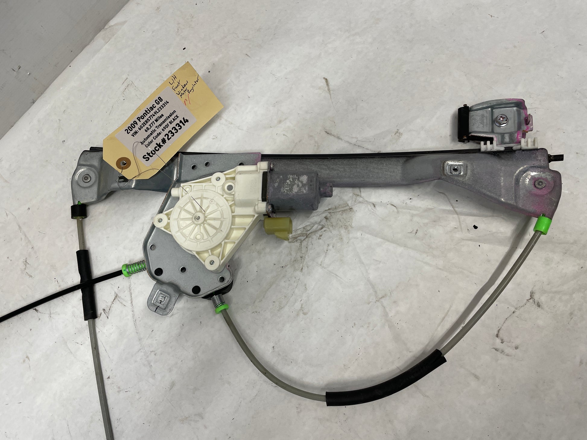 2009 Pontiac G8 LH Driver Front Window Regulator w/ Motor OEM - Day's Parts Yard