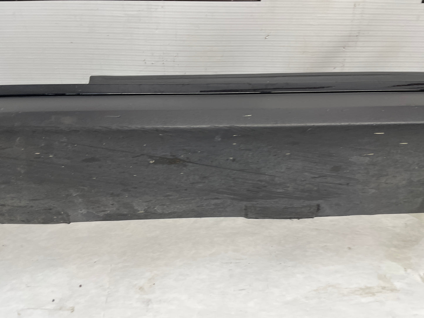 2013 Chevy Camaro ZL1 LH Driver Rocker Molding Side Skirt Trim Panel OEM