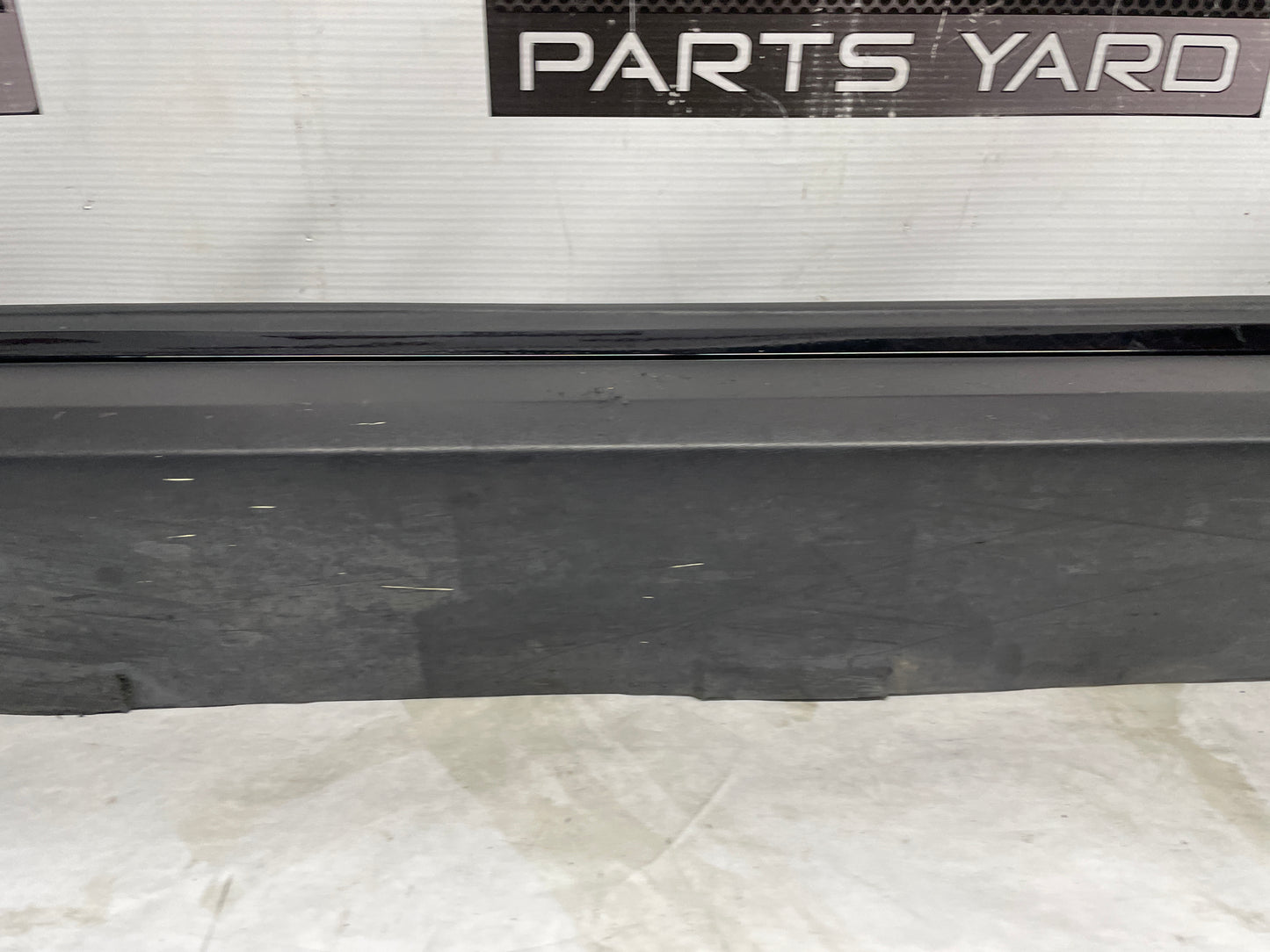 2013 Chevy Camaro ZL1 LH Driver Rocker Molding Side Skirt Trim Panel OEM