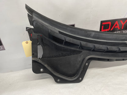 2009 Pontiac G8 GT Complete Windshield Wiper Cowl Grille Trim OEM - Day's Parts Yard