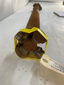 2007Chevy Silverado K3500 Front Drive Prop Shaft Driveshaft Assembly OEM - Day's Parts Yard