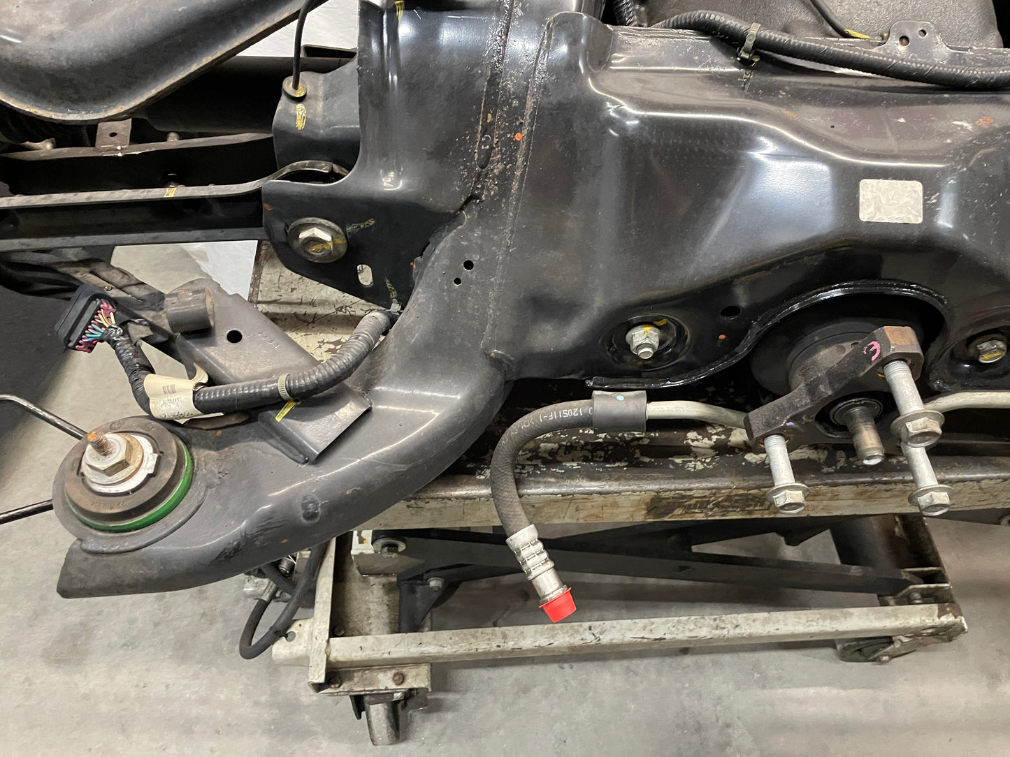 2013 Chevy Camaro ZL1 Rear Axle Suspension Cradle Subframe Differential 3.23 LSD OEM