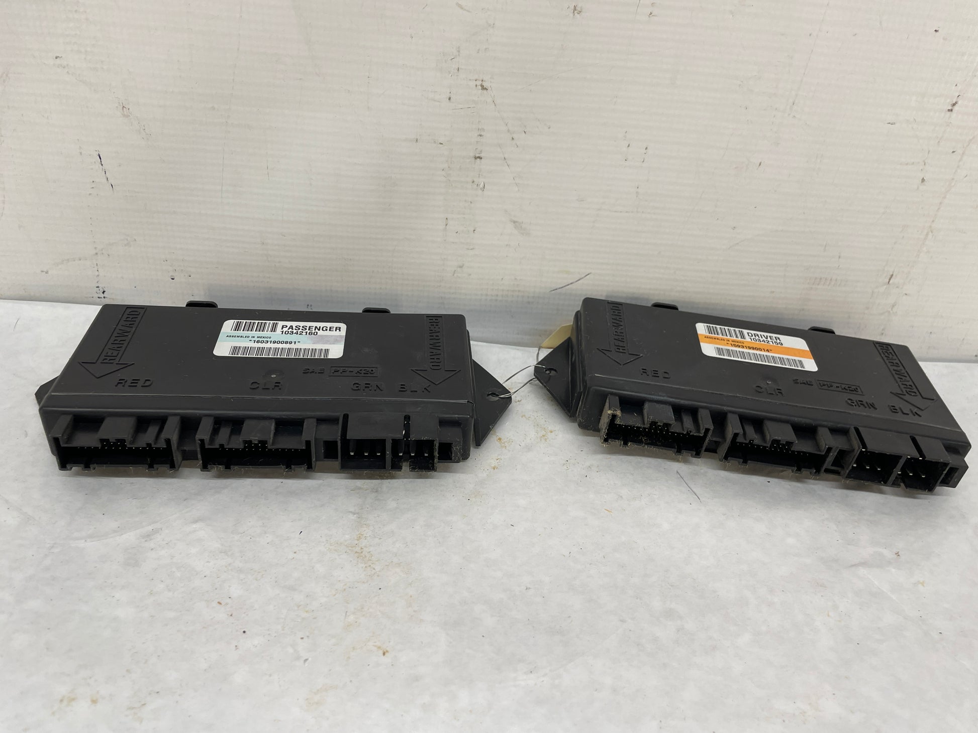 2004 Chevy C5 Corvette RH & LH Theft Door Locking Control Module Unit OEM - Day's Parts Yard