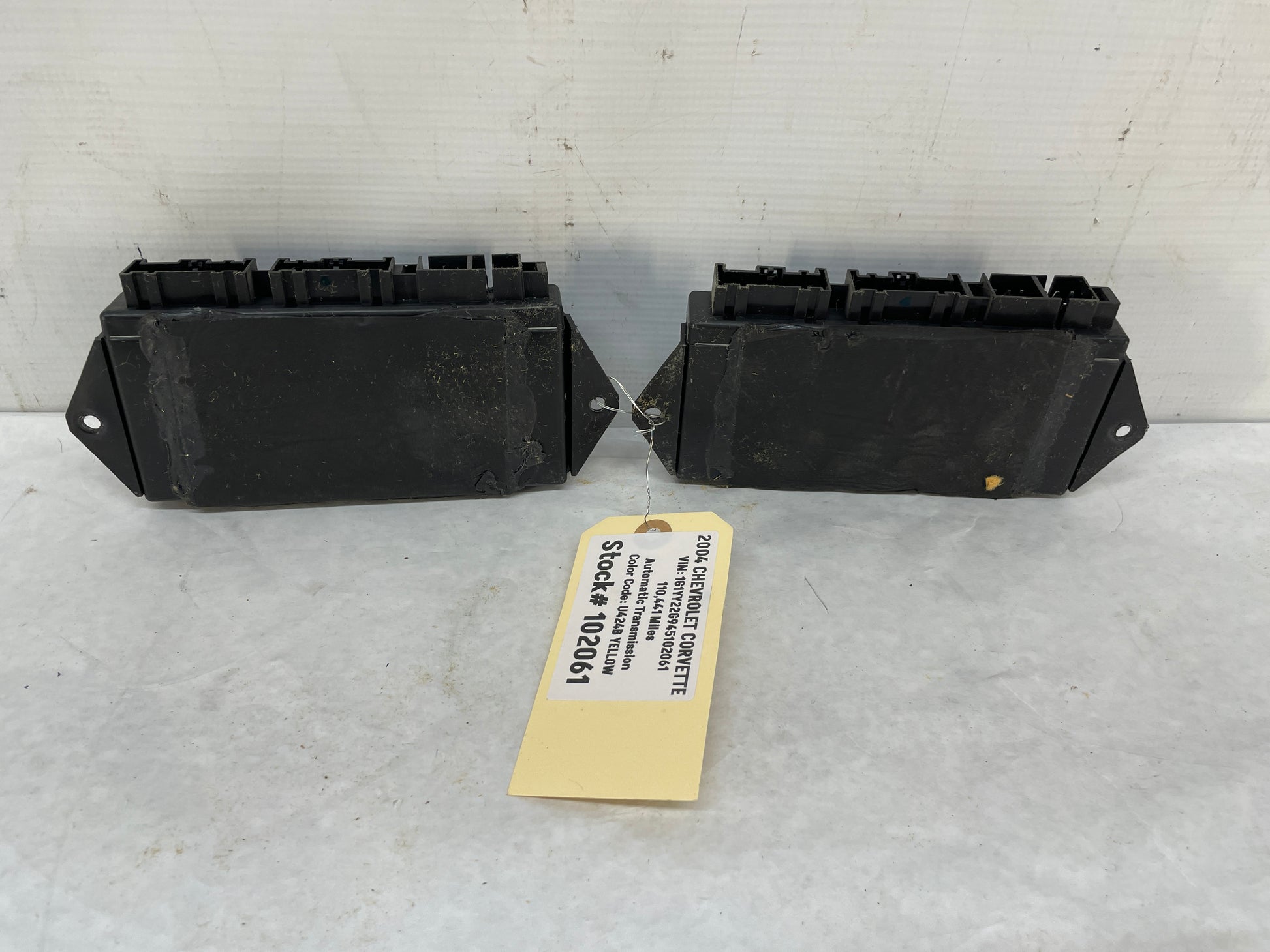 2004 Chevy C5 Corvette RH & LH Theft Door Locking Control Module Unit OEM - Day's Parts Yard