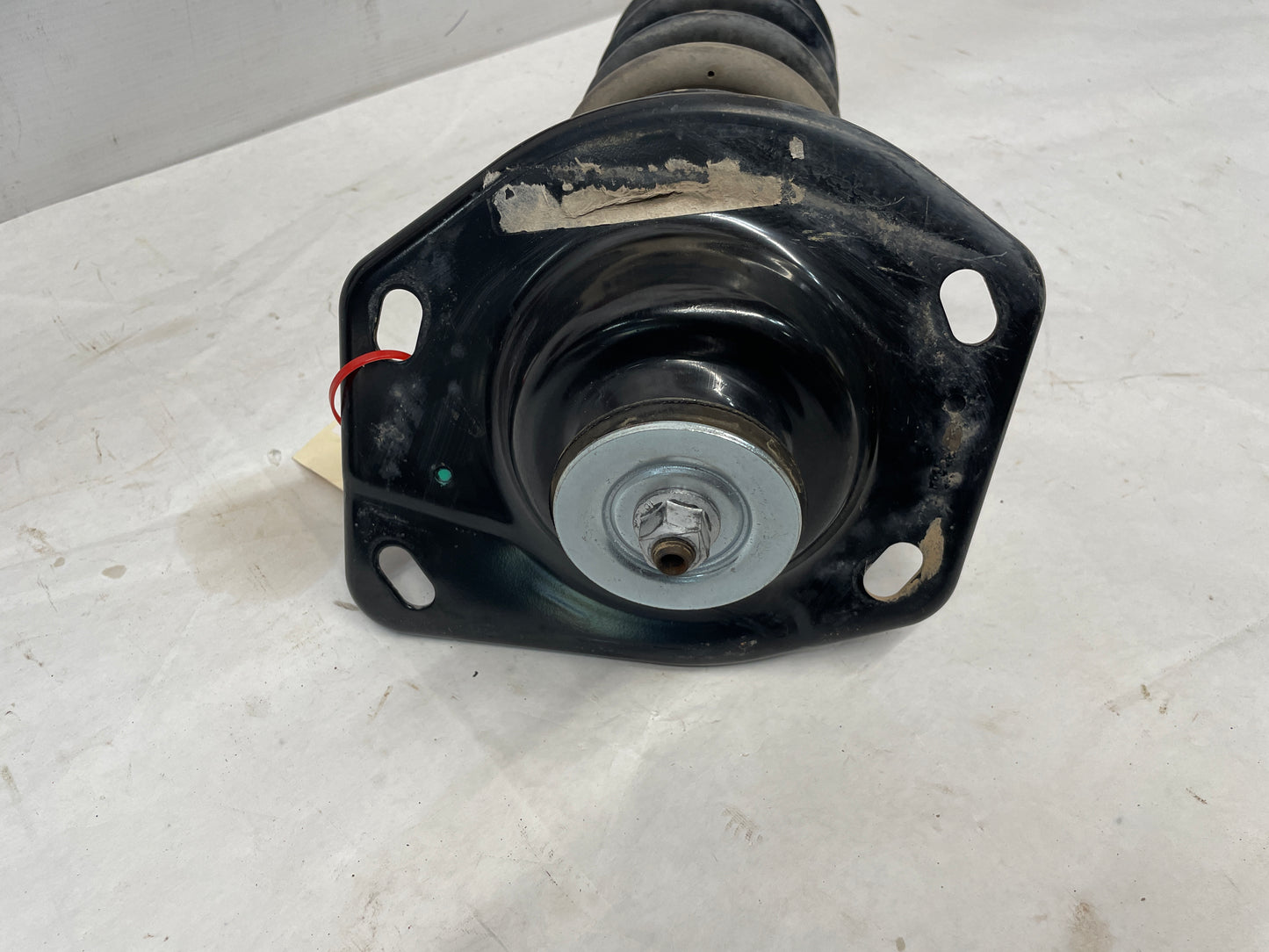 2009 Pontiac G8 GT RH Passenger Rear Strut Assembly OEM