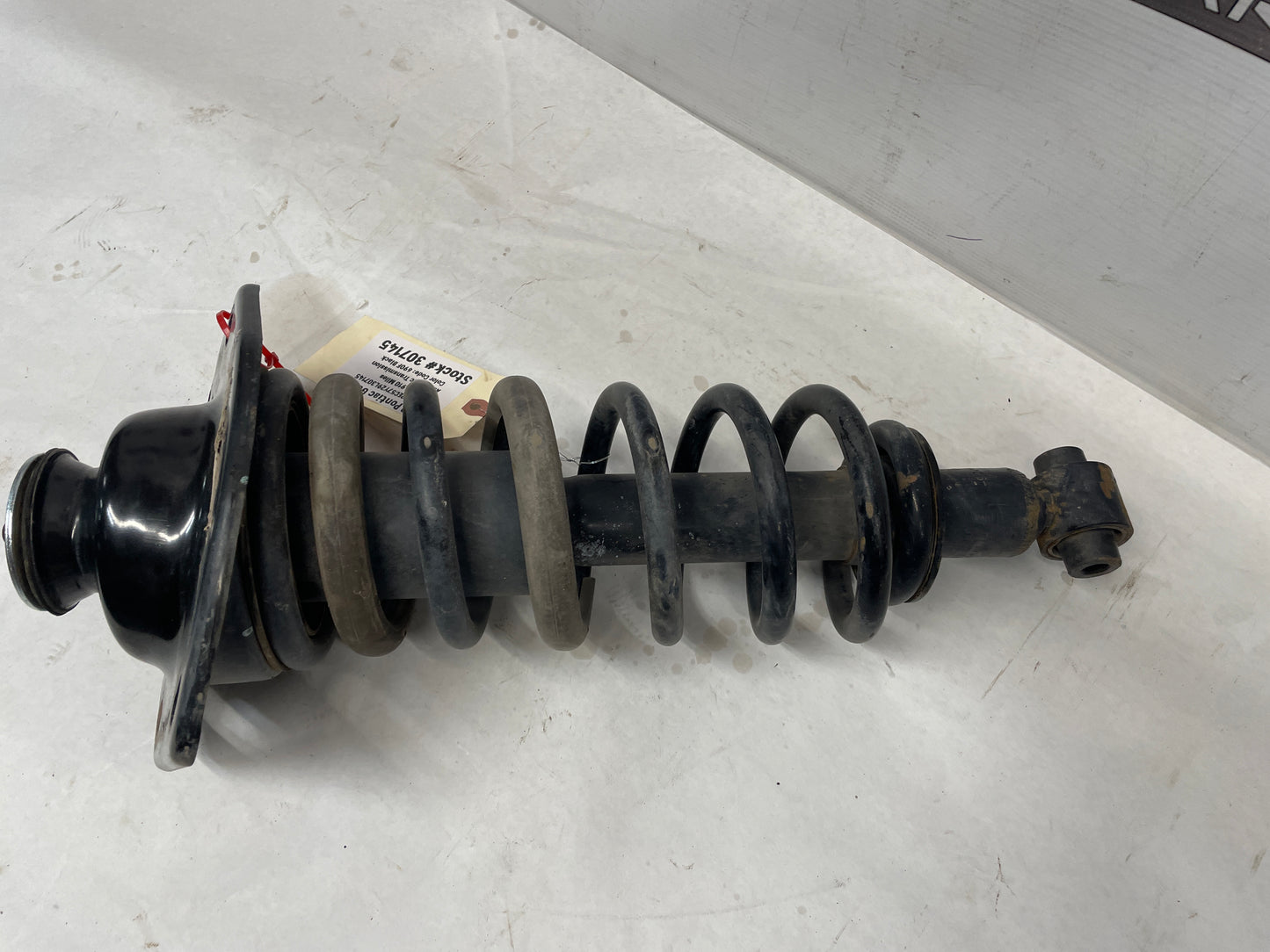 2009 Pontiac G8 GT RH Passenger Rear Strut Assembly OEM