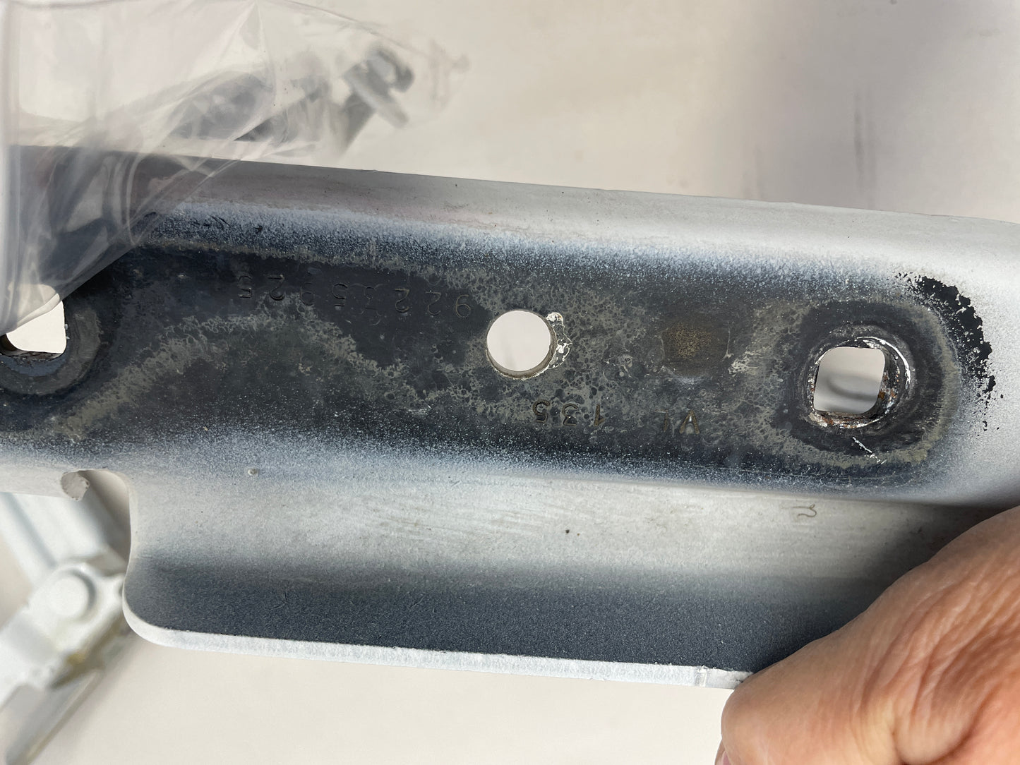 2015 Chevy Camaro SS RH & LH Hood Hinges OEM - Day's Parts Yard