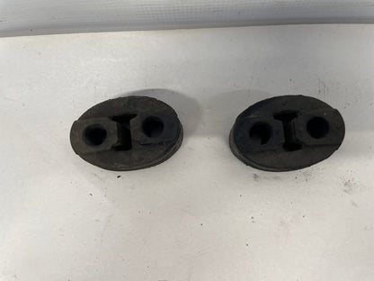 2015 Chevy SS Sedan Exhaust Muffler Pipe Rubber Hanger Set OEM