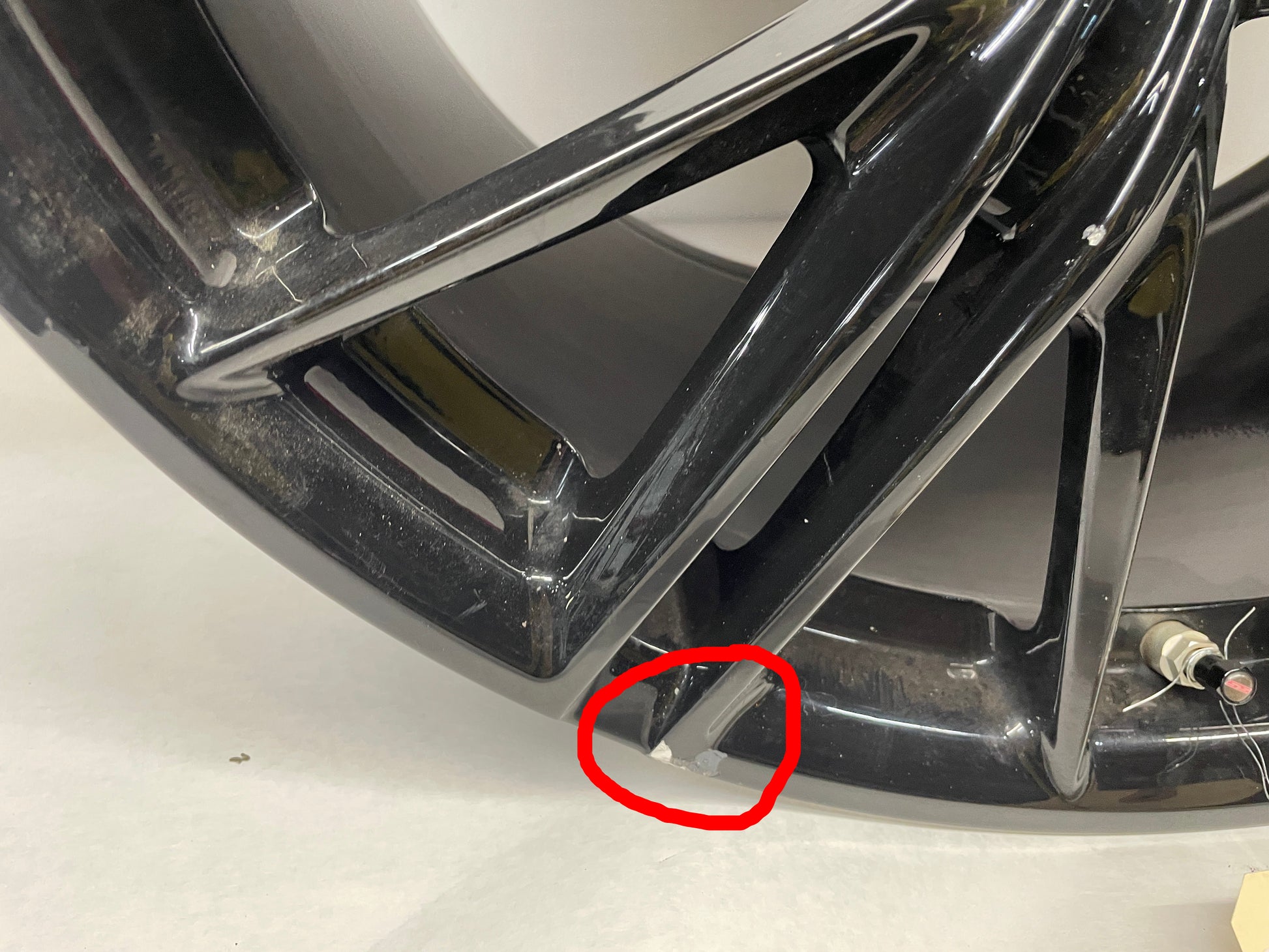 2015 Chevy Camaro SS Rear Wheel 20X11 - Day's Parts Yard