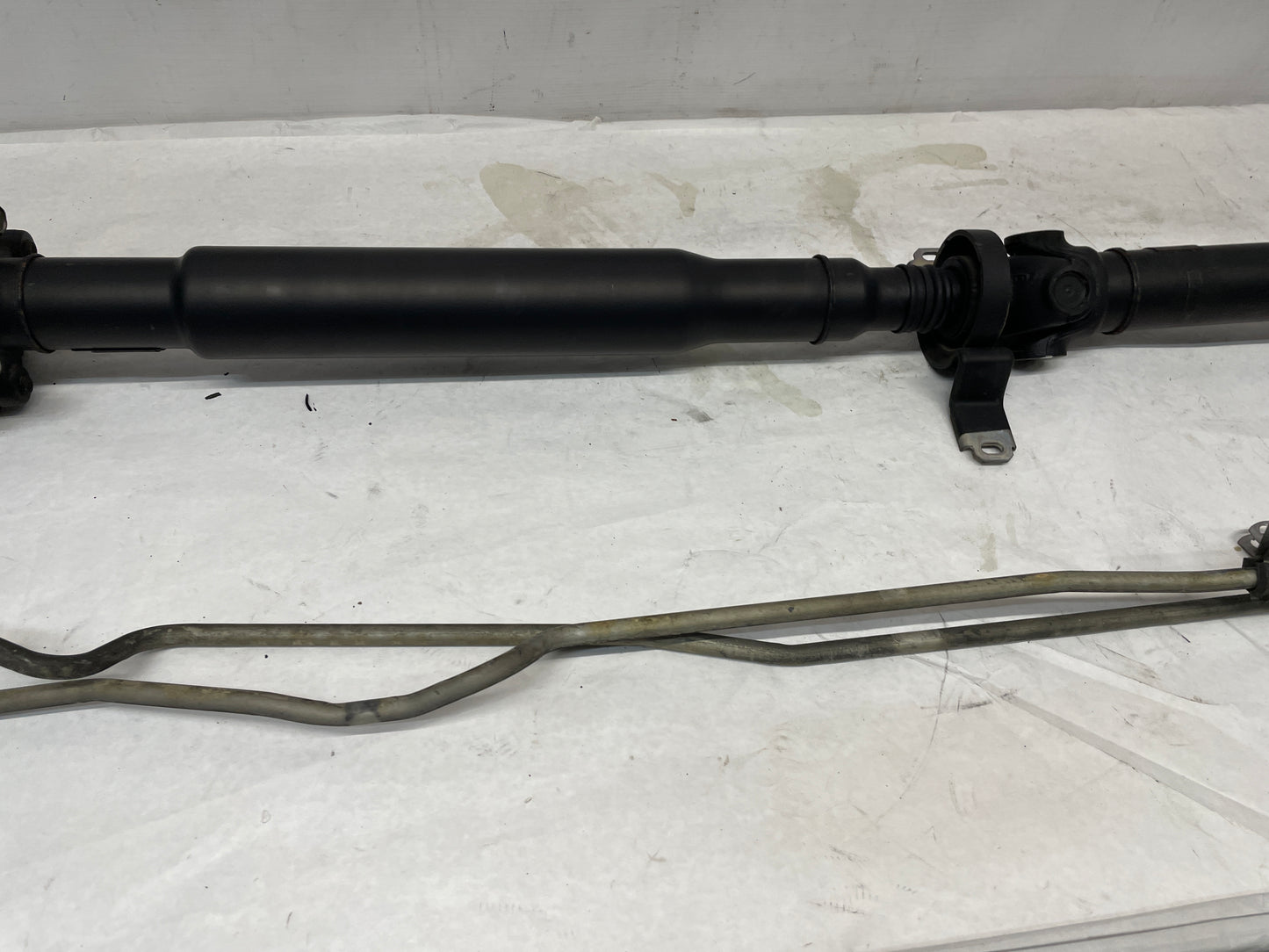 2013 Chevy Camaro ZL1 Rear Axle Suspension Cradle Subframe Differential 3.23 LSD OEM