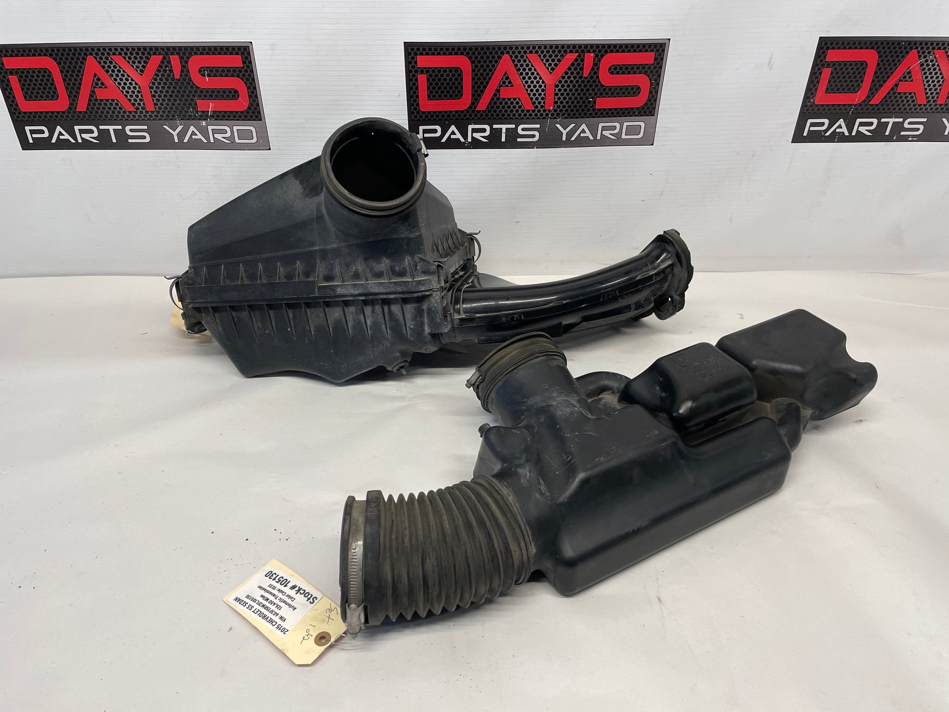 2015 Chevy SS Sedan Factory Air Intake Box Assembly OEM - Day's Parts Yard