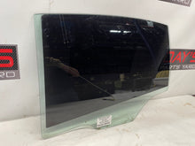 2009 Pontiac G8 GT LH Driver Rear Door Window Glass OEM
