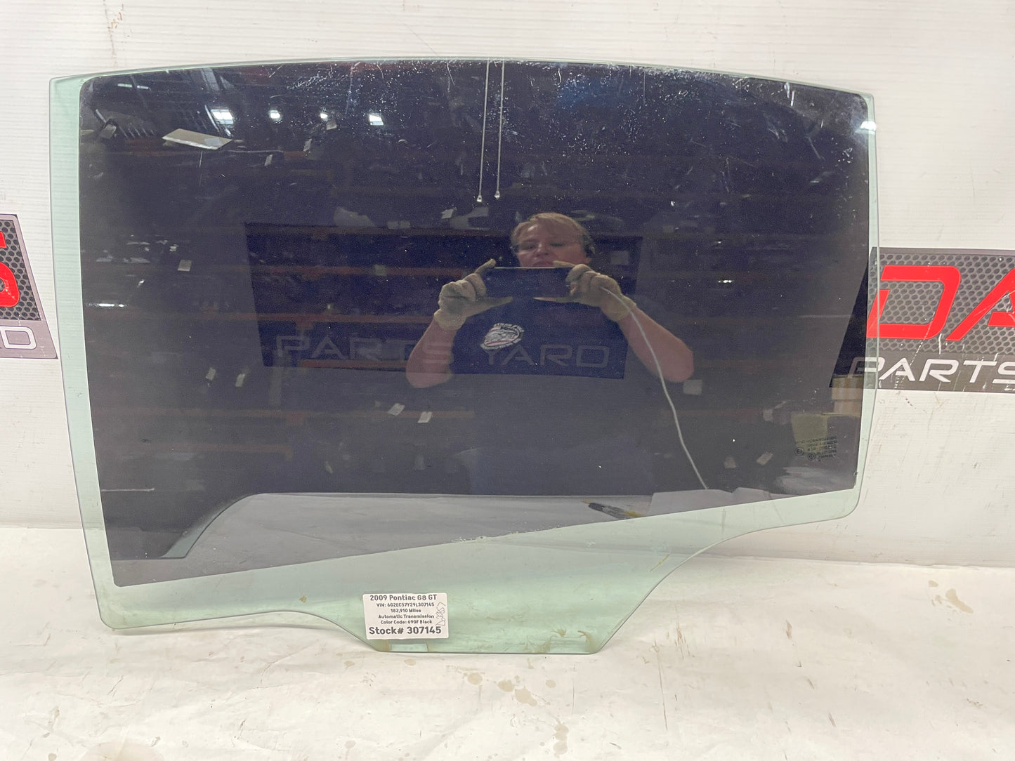 2009 Pontiac G8 GT LH Driver Rear Door Window Glass OEM