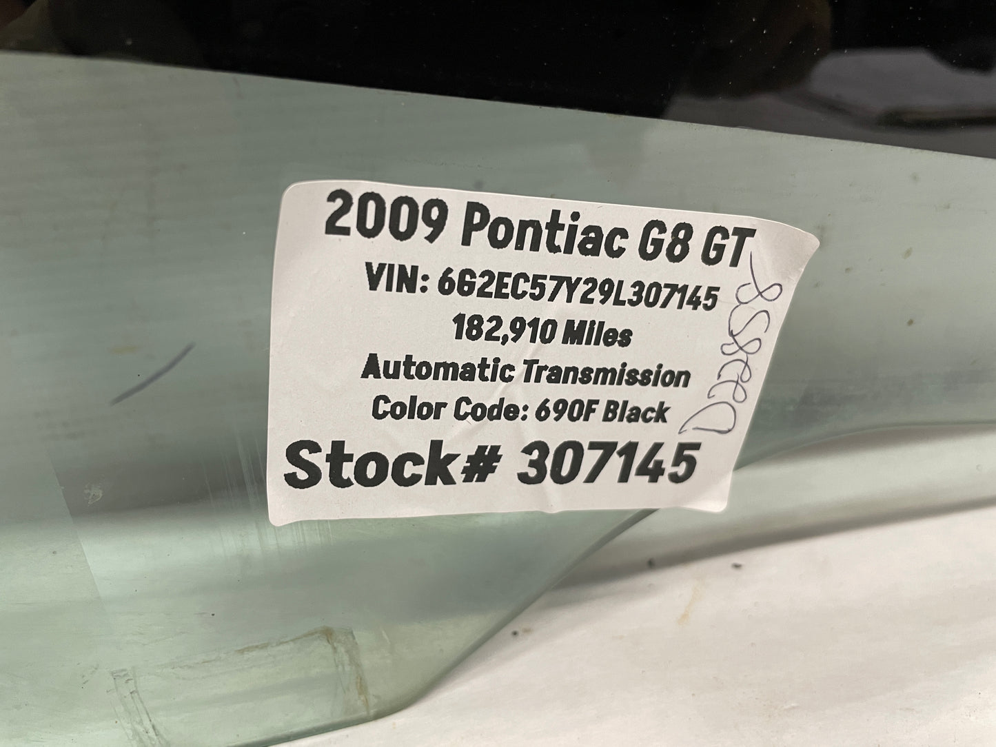 2009 Pontiac G8 GT RH Passenger Rear Door Window Glass OEM