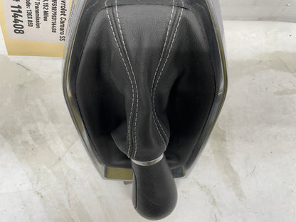 2019 Chevy Camaro SS Shifter Bezel w Black Leather Boot & Knob OEM