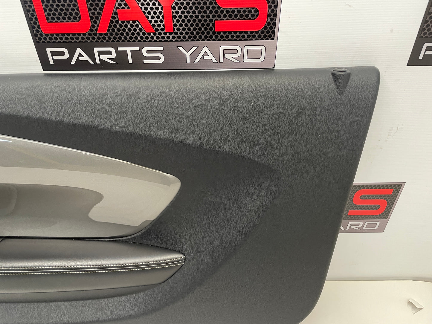 2015 Chevy Camaro SS Front RH Passenger Door Panel OEM - Day's Parts Yard
