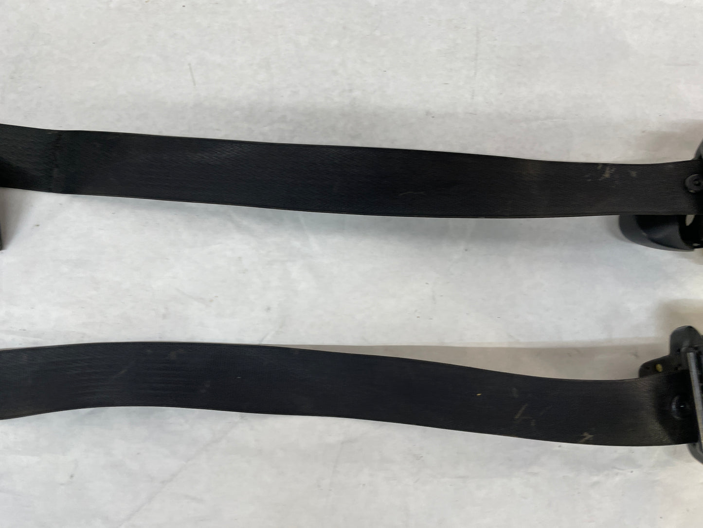 2004 Chevy C5 Corvette RH & LH Seat Belt Retractors OEM Coupe Black - Day's Parts Yard