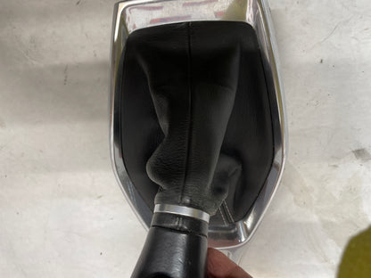 2019 Chevy Camaro SS Shifter Bezel w Black Leather Boot & Knob OEM